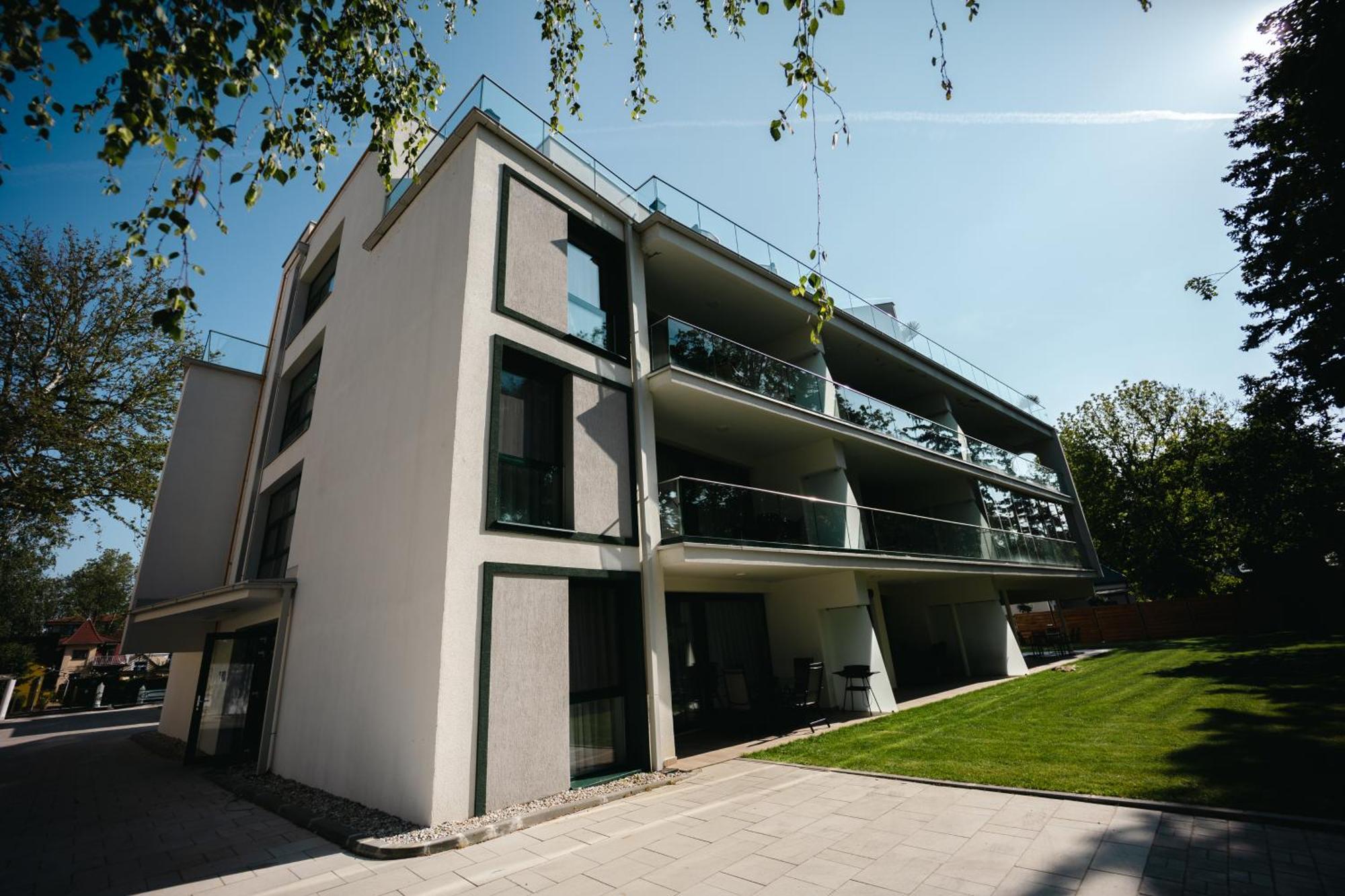 Villa Bauhaus Wellness Apartman 102 希欧福克 外观 照片